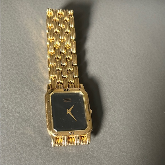 Citizen Other - Pre-owned Vintage Citizen Elegance Gold Timepiece with Dark Face